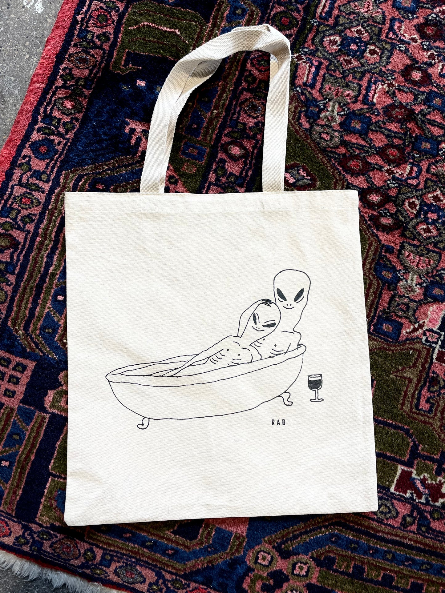 SALE Alien Tub Lovers Tote bag